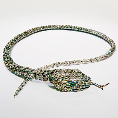ARTICULATED DIAMOND SNAKE NECKLACE