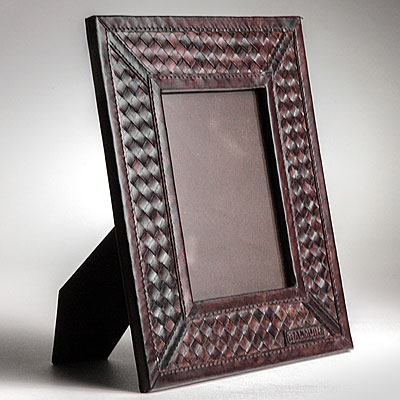 BROWN WOVEN LEATHER FRAME