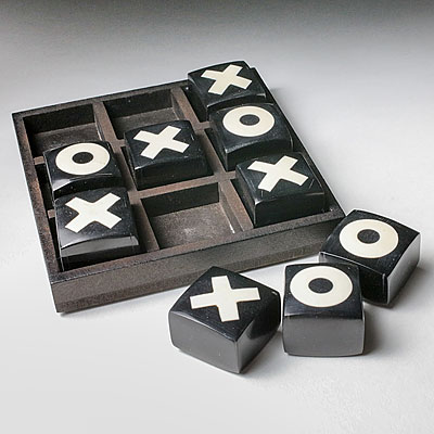 SMALL TIC TAC TOE GAME