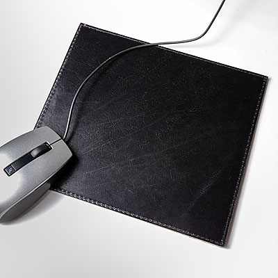 LEATHER COMPUTER MOUSE PAD, BLACK