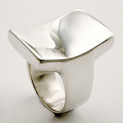 SILVER BAND RING