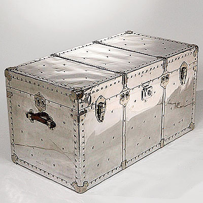 POLISHED ALUMINUM TRUNK