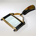 SMOOTH HORN MAGNIFIER